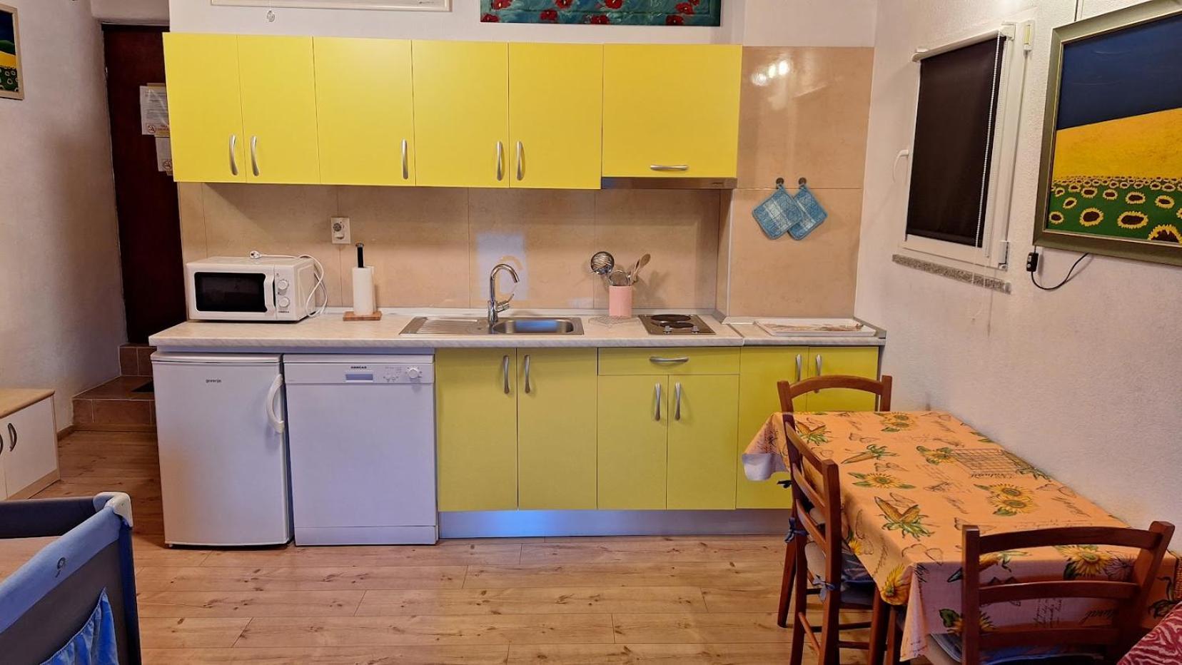 Apartments Alex โรวีน ภายนอก รูปภาพ