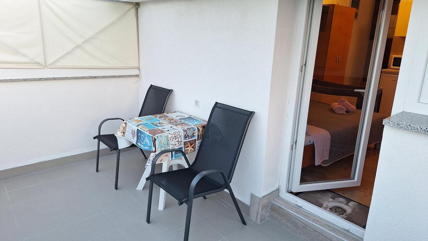 Apartments Alex โรวีน ภายนอก รูปภาพ