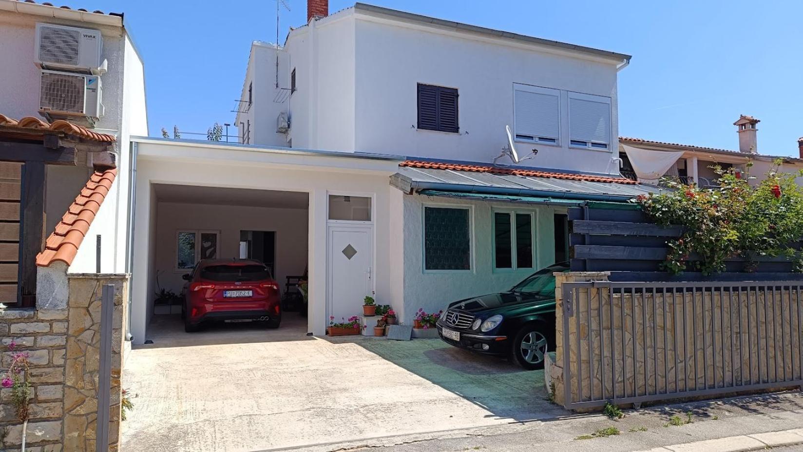 Apartments Alex โรวีน ภายนอก รูปภาพ